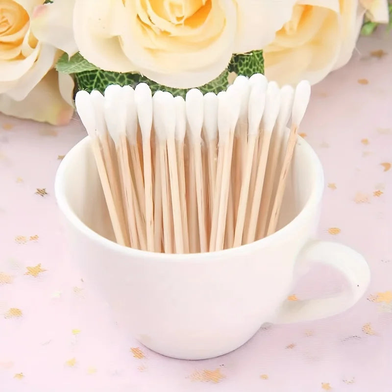 Pack Double-ended Cotton Swabs